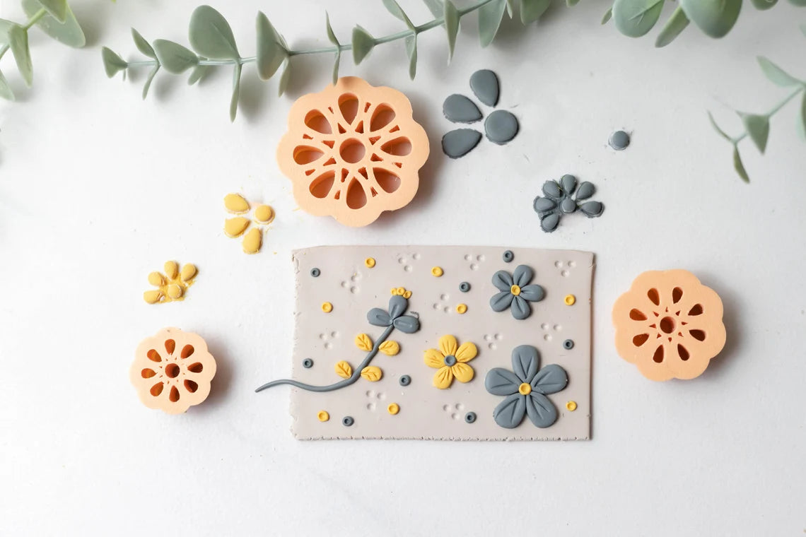 Essentials Multi Petal Cutter / Stamp