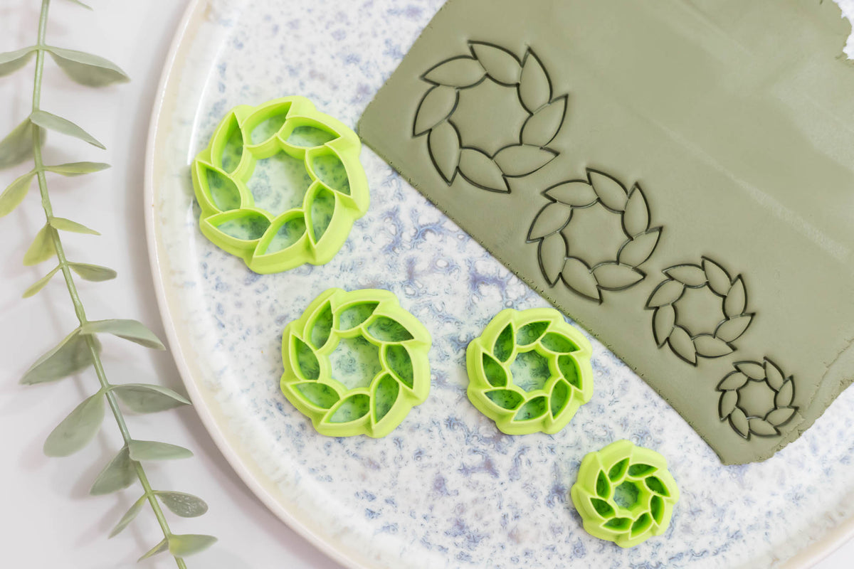 Leaf Wreath Clay Cutters