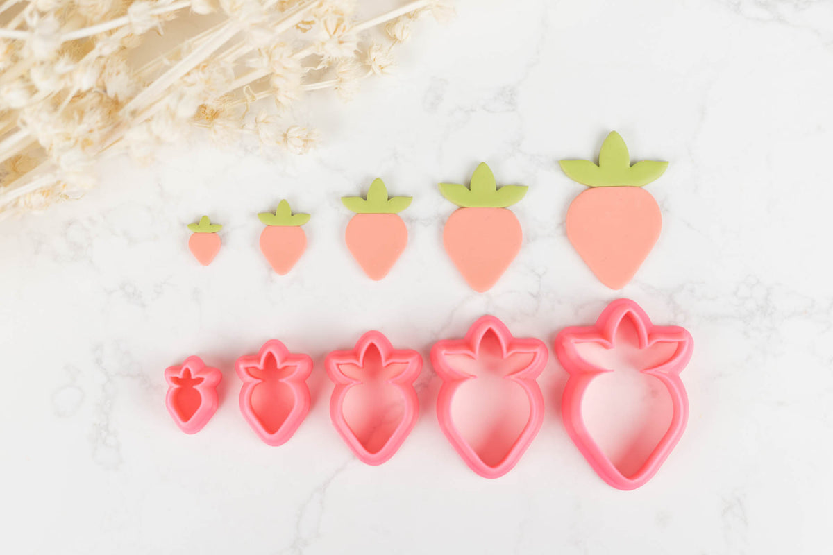 Chocolate Dipped Strawberry Cutters - Valentines